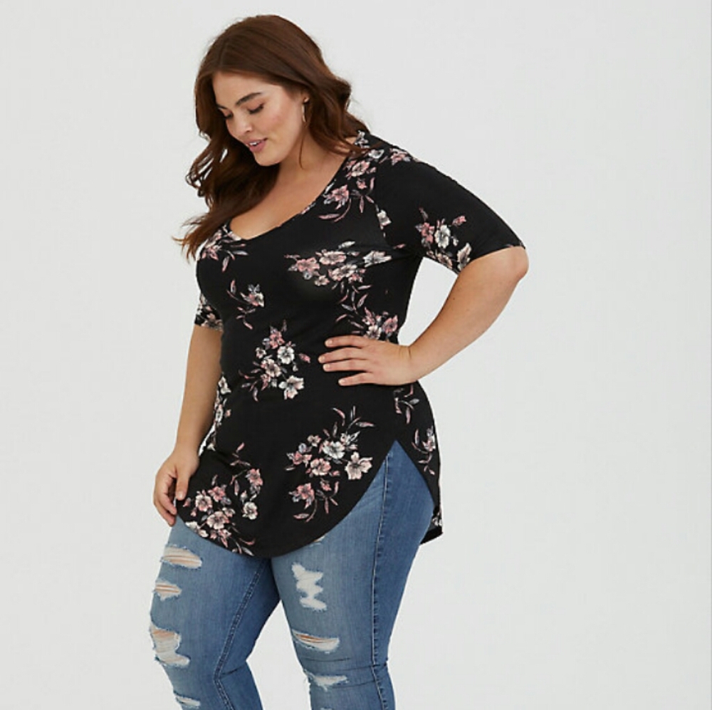Torrid Floral Tunic size 4